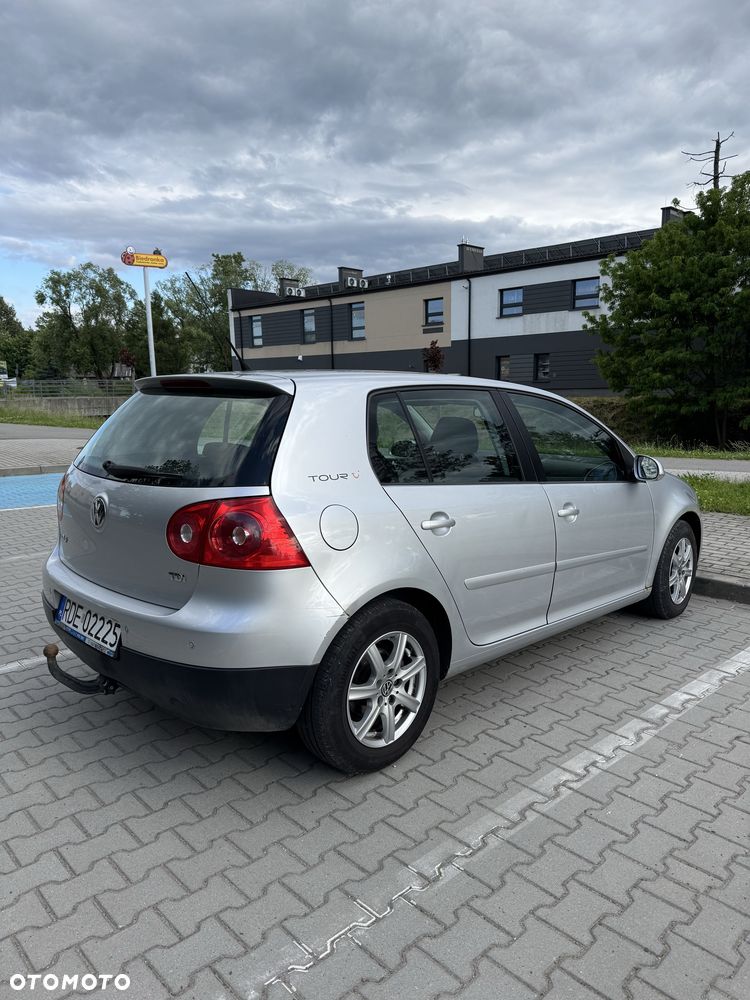 Volkswagen Golf - 4