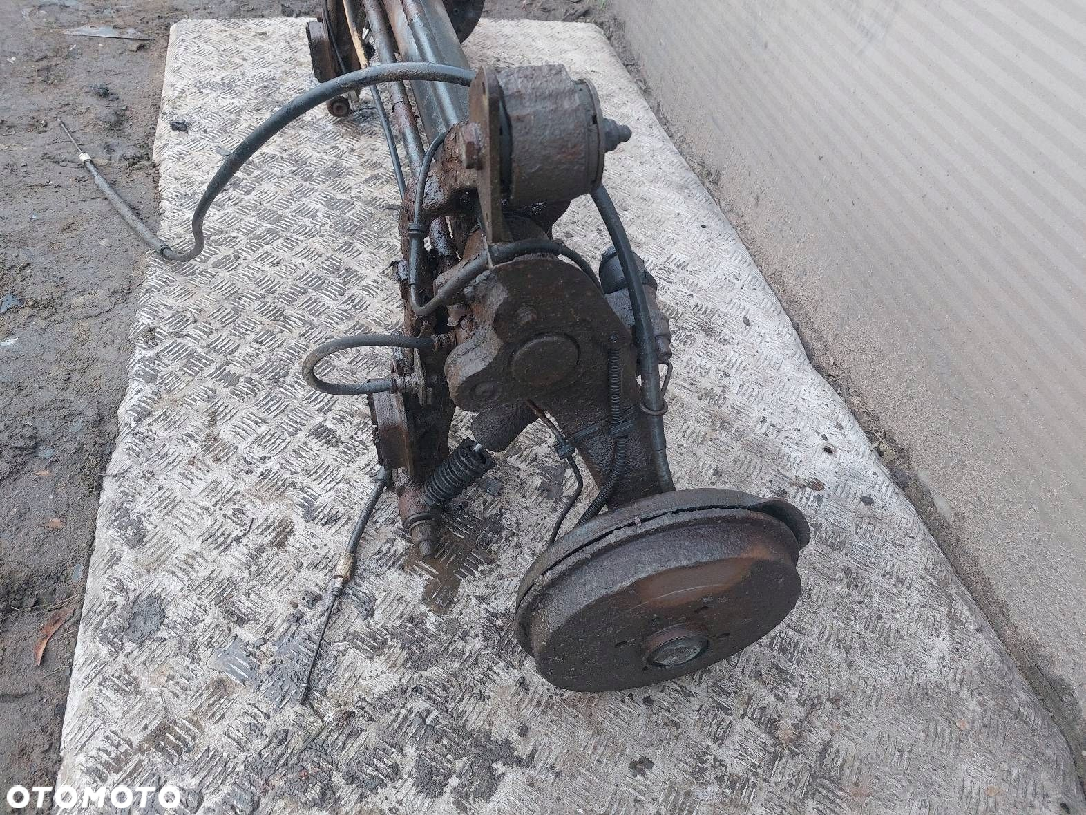 BELKA OŚ ZAWIESZENIA TYŁ BĘBNY CITROEN XSARA PICASSO I FL 02-06r - 3