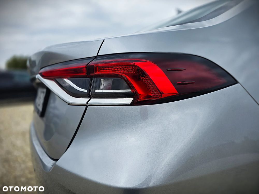 Toyota Corolla 1.8 Hybrid Comfort - 10