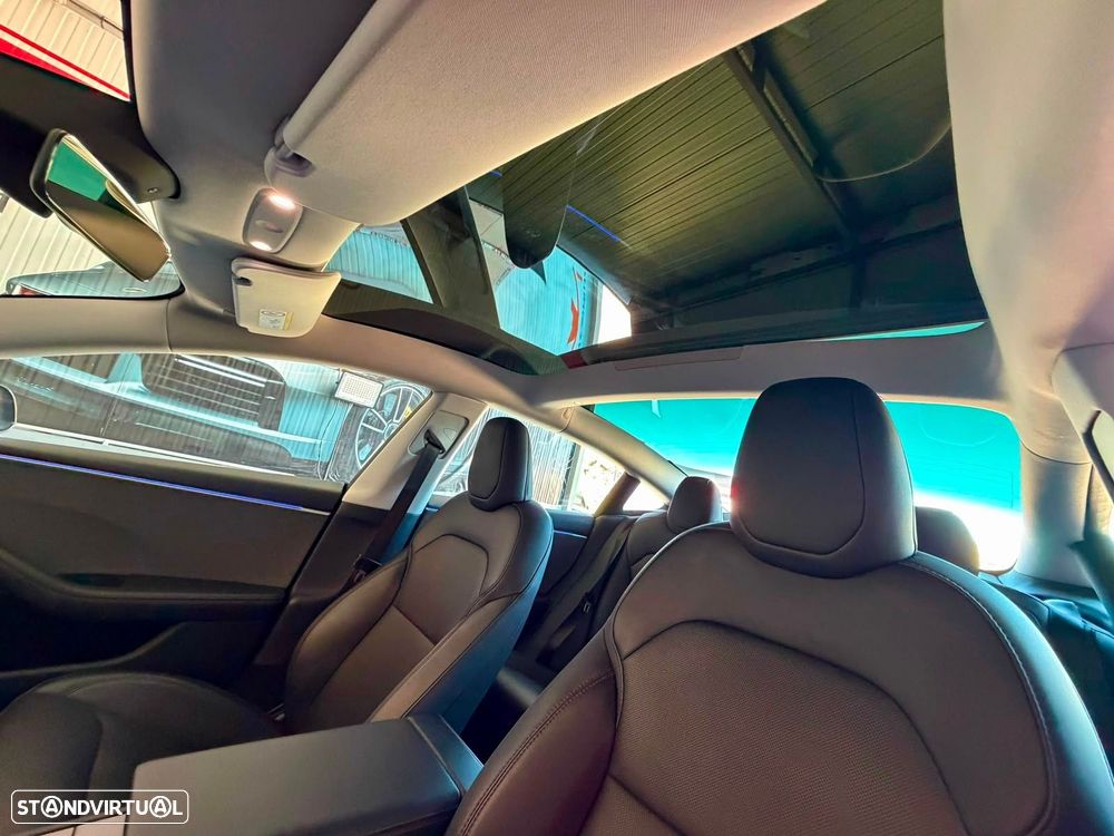 Tesla Model 3 Long Range Tração Traseira Premium - 21