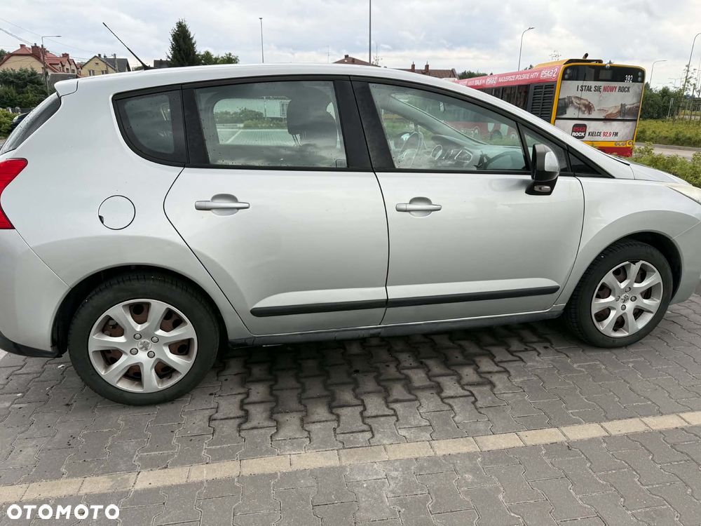 Peugeot 3008 1.6 Active - 3