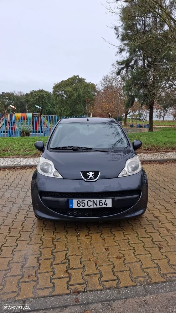 Peugeot 107 1.0 Trendy 2 Tronic - 3