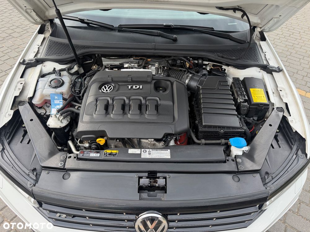 Volkswagen Passat 2.0 TDI Bi-Turbo BMT 4Mot Highline DSG - 37