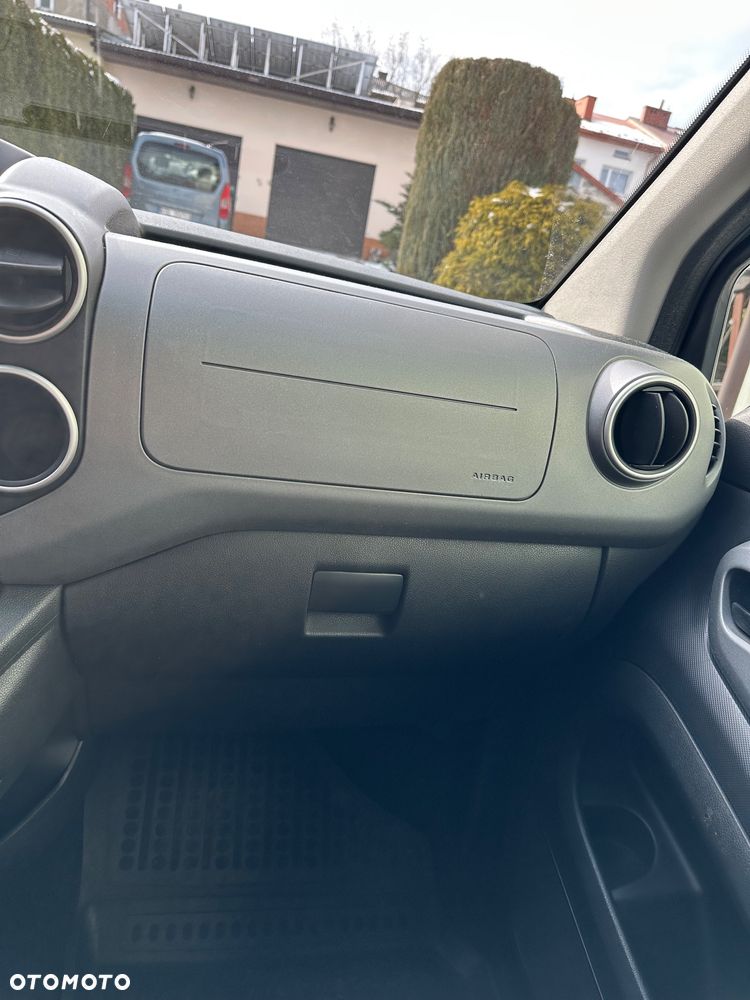 Peugeot Partner - 26