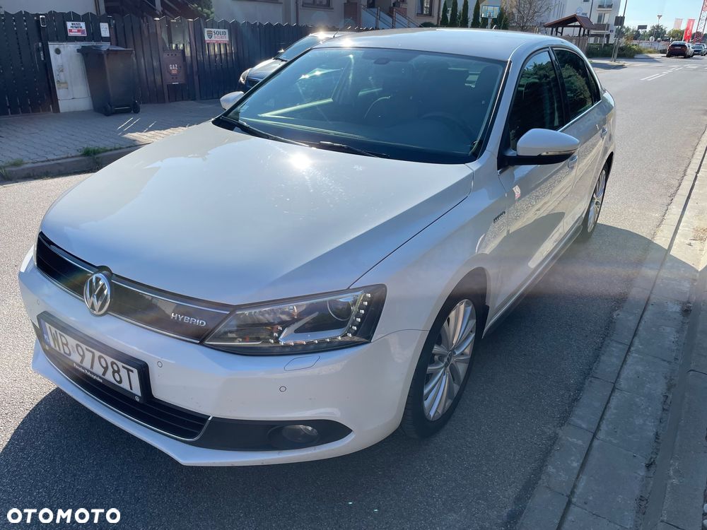 Volkswagen Jetta Hybrid - 18