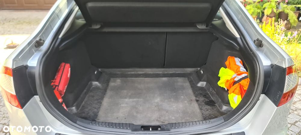 Ford Mondeo 1.8 TDCi Ambiente - 15