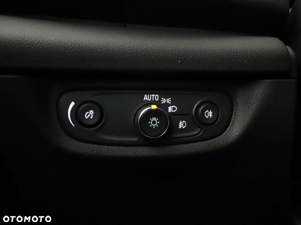 Opel Insignia 2.0 CDTI Innovation S&S - 34
