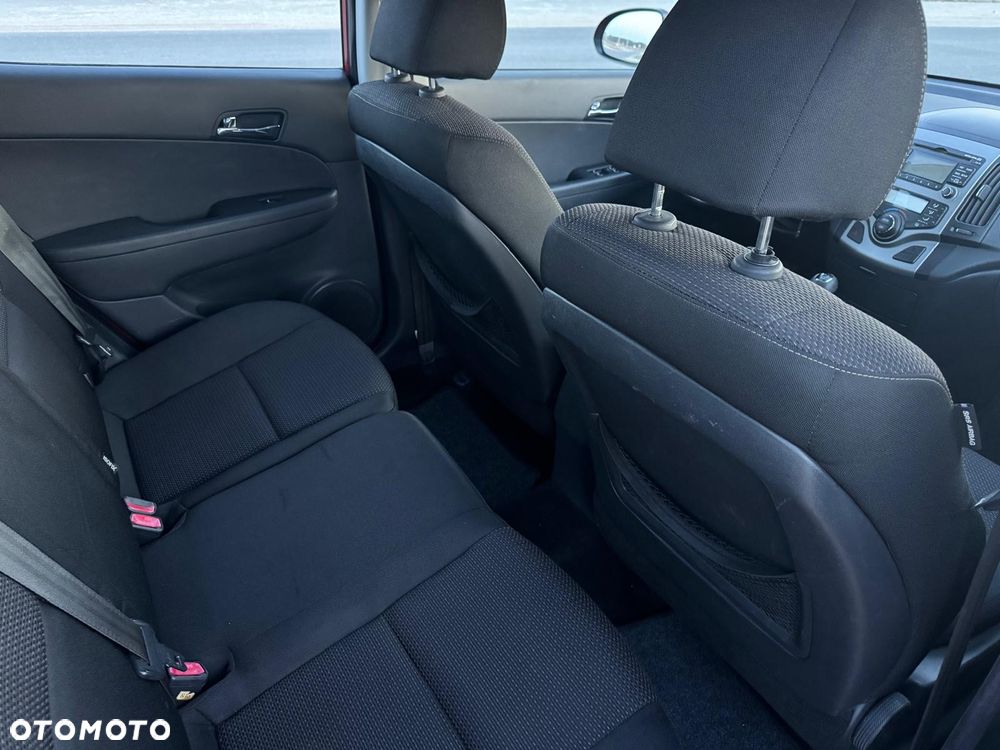 Hyundai i30 - 12