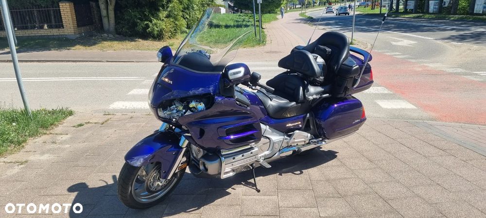 Honda GL - 5