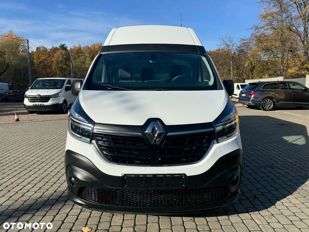 Renault Trafic - 2