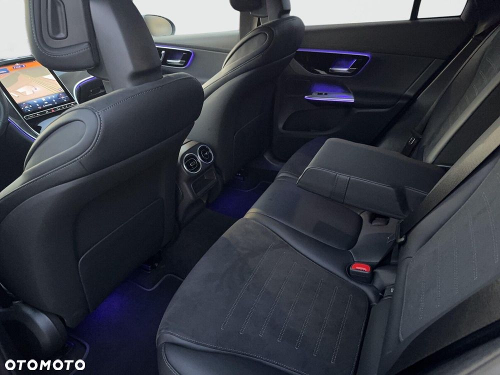 Mercedes-Benz GLC - 15