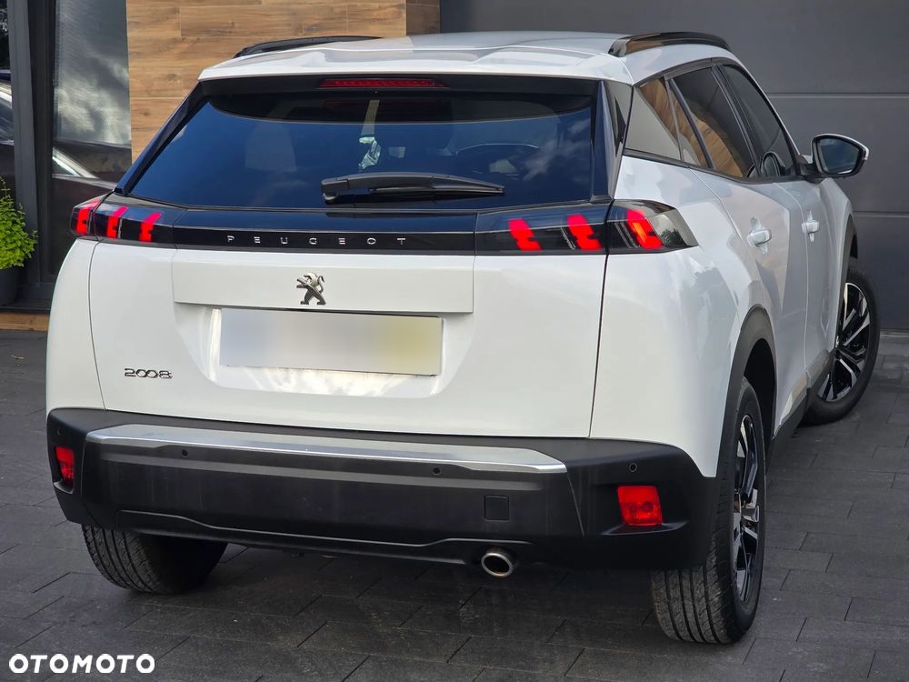 Peugeot 2008 1.5 BlueHDi Allure S&S EAT8 - 20