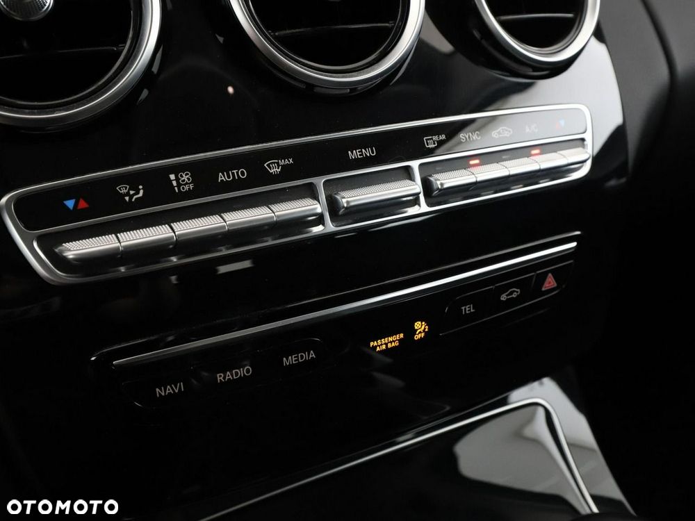 Mercedes-Benz Klasa C 180 9G-TRONIC Avantgarde - 30