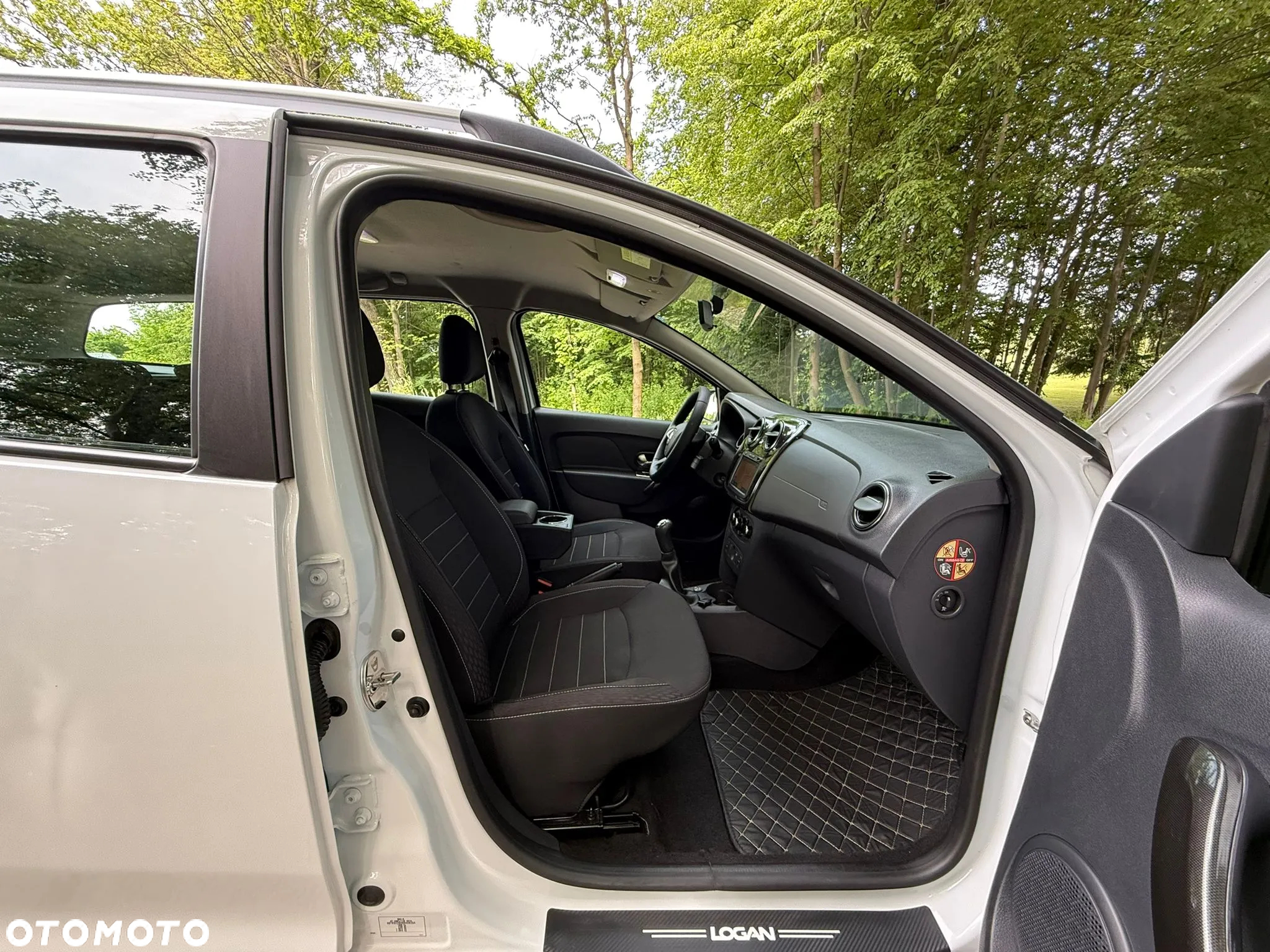 Dacia Logan MCV 1.0 TCe Laureate S&S - 23
