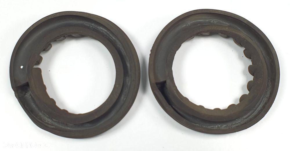 GUMA PODKŁADKA SPRĘŻYNY VOLVO C70 II 3M51-5599-BC - 2