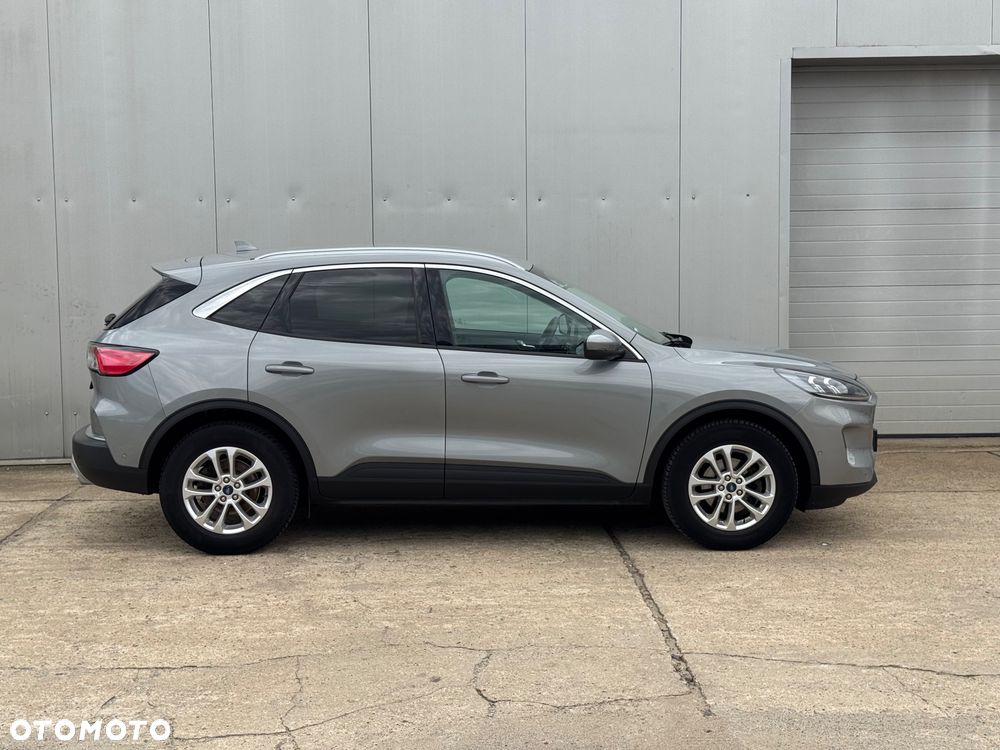 Ford Kuga 2.0 EcoBlue AWD Titanium X - 4