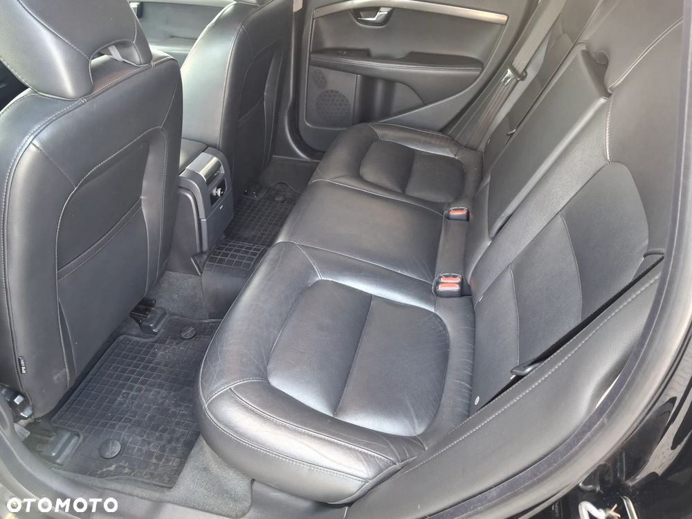 Volvo V70 T5 Powershift Summum - 16