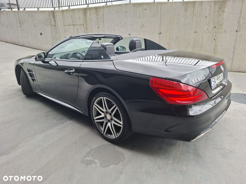 Mercedes-Benz SL - 15