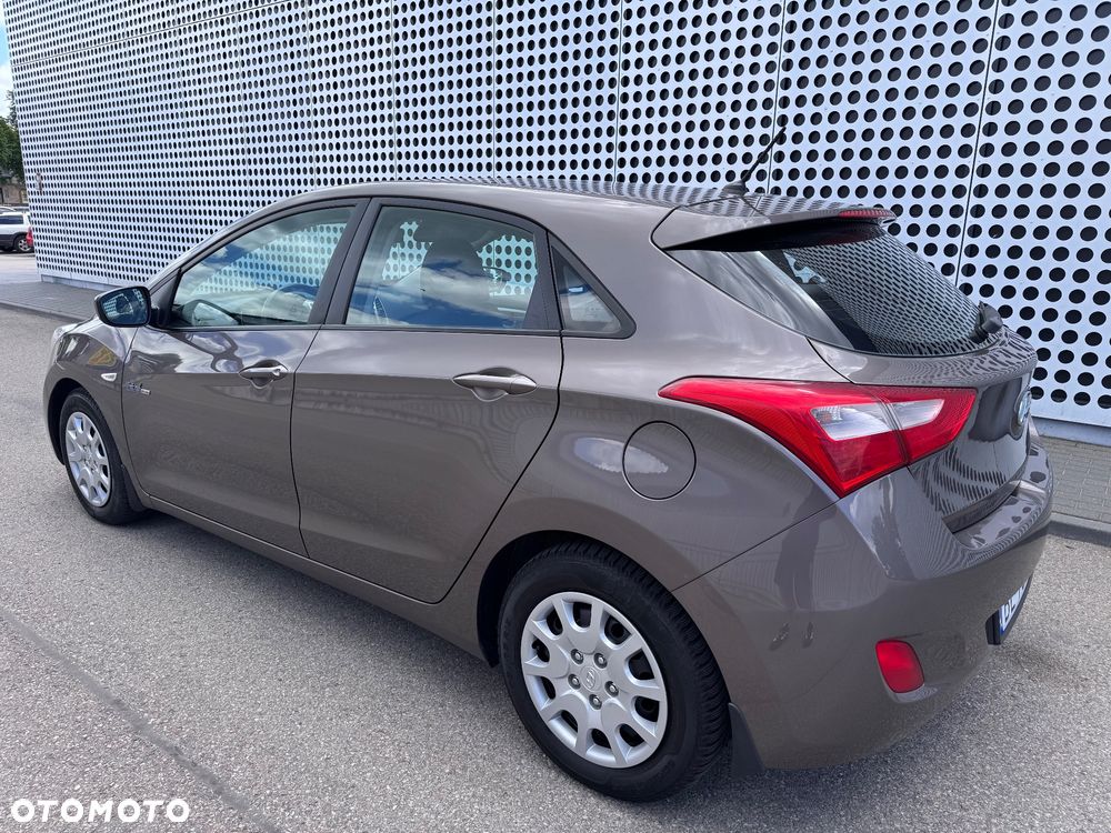 Hyundai i30 1.4 Classic - 5