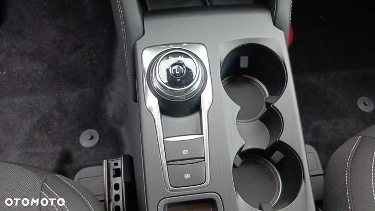 Ford Kuga 2.5P PHEV FWD Active X eCVT - 19