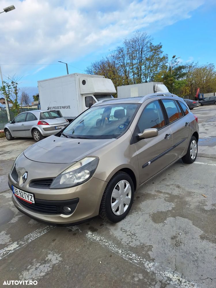 Renault Clio 1.2 16V Grandtour Authentique - 2