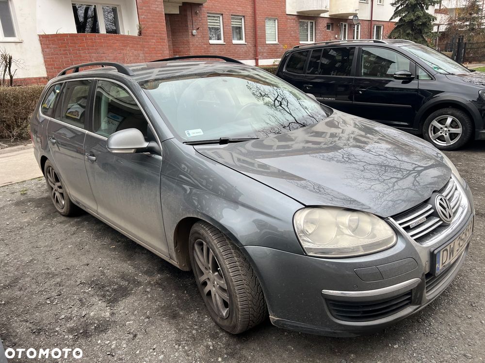 Volkswagen Golf 1.9 TDI DPF Comfortline BlueMotion - 8