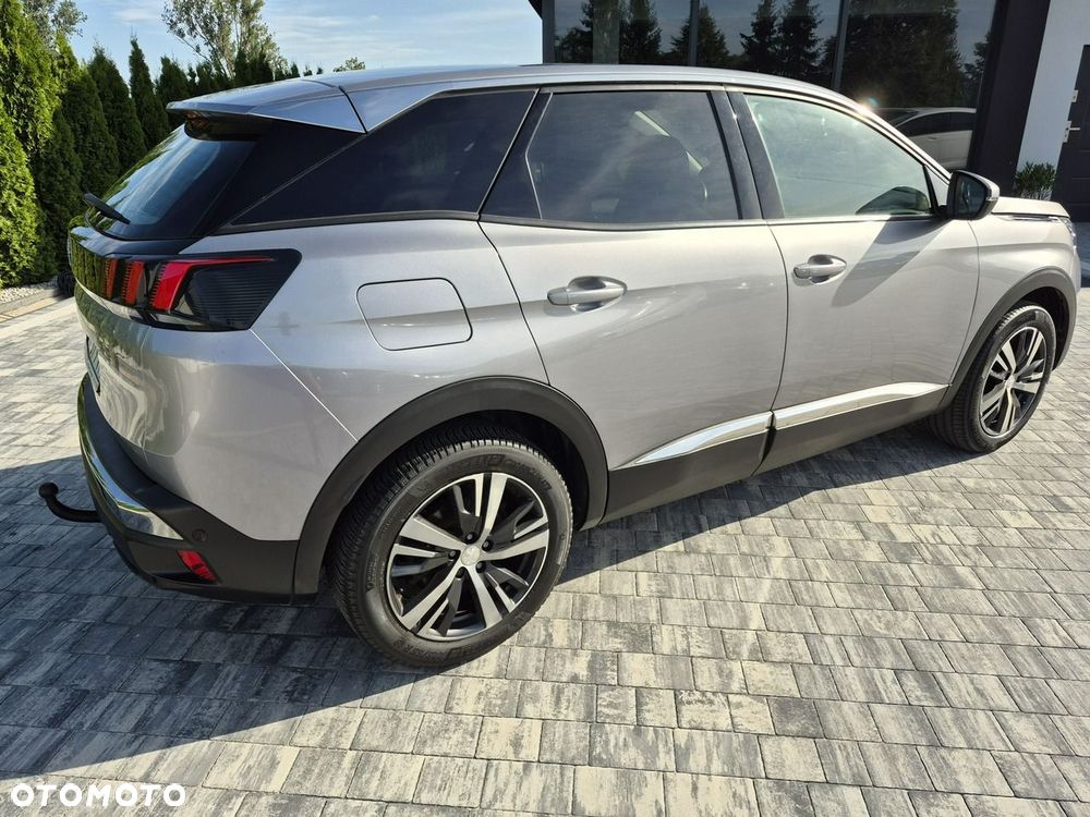 Peugeot 3008 - 3