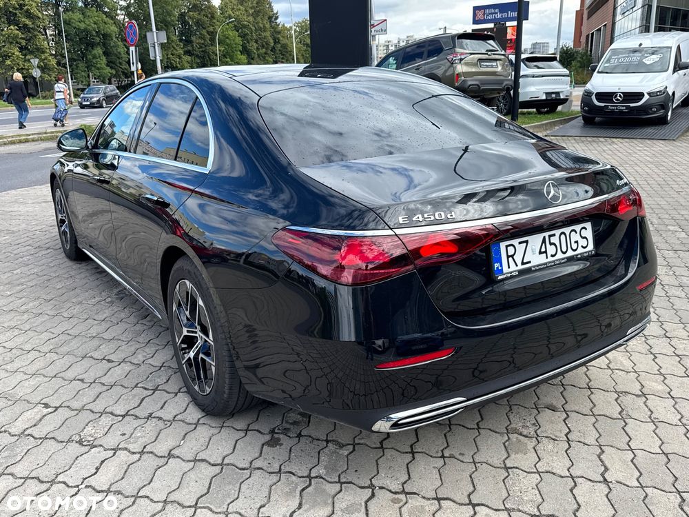 Mercedes-Benz Klasa E 450 d mHEV 4-Matic Exclusive 9G-Tronic - 11