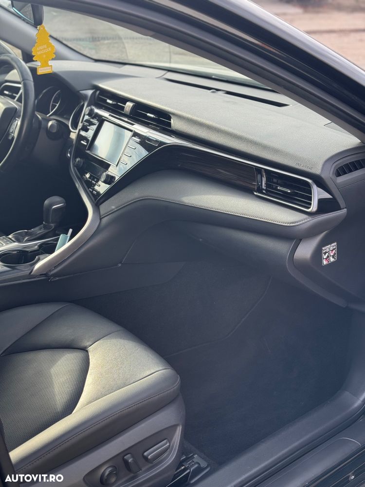 Toyota Camry Business Edition - 7