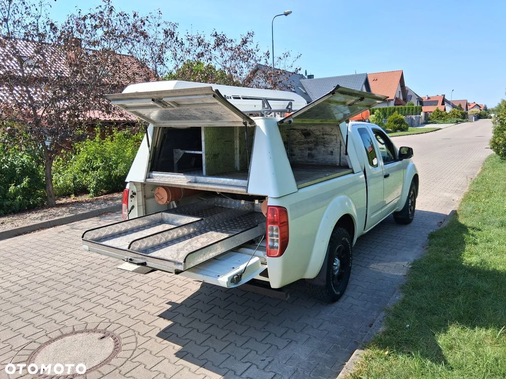 Nissan Navara 2.5 D FE Long - 6