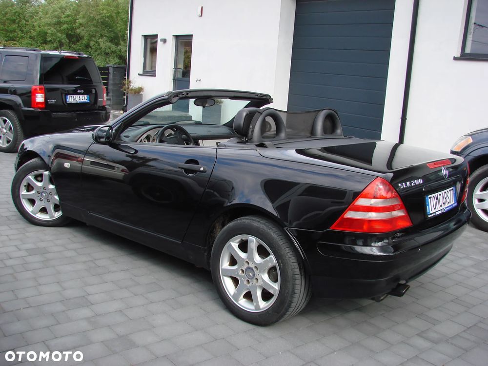 Mercedes-Benz SLK - 11