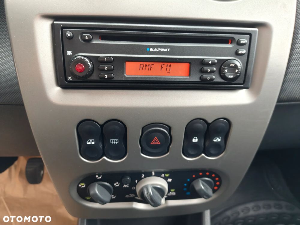 Dacia Sandero Stepway 1.6 - 35