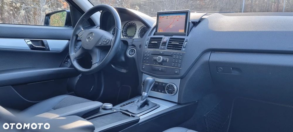 Mercedes-Benz Klasa C 180 Kompressor Automatik Avantgarde - 30