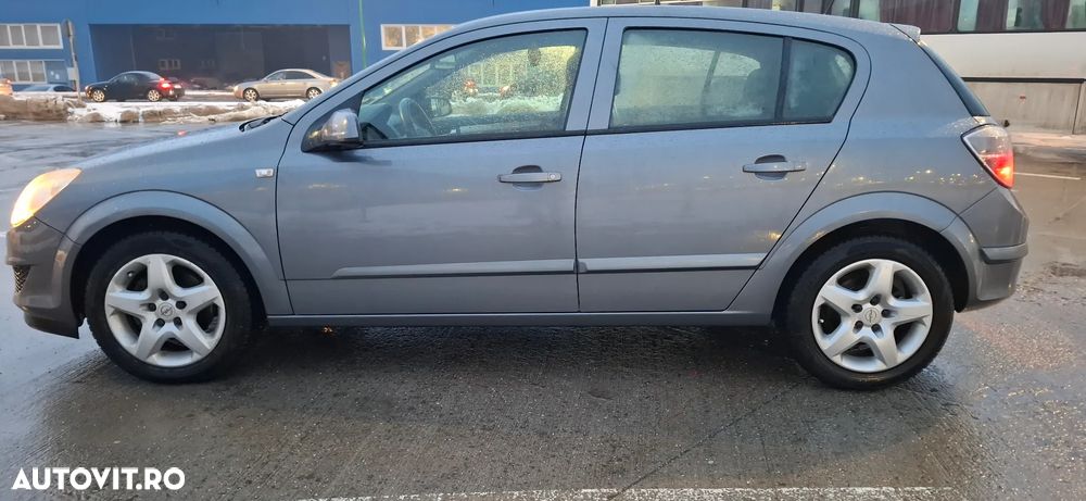 Opel Astra 1.7 CDTi Cosmo - 5