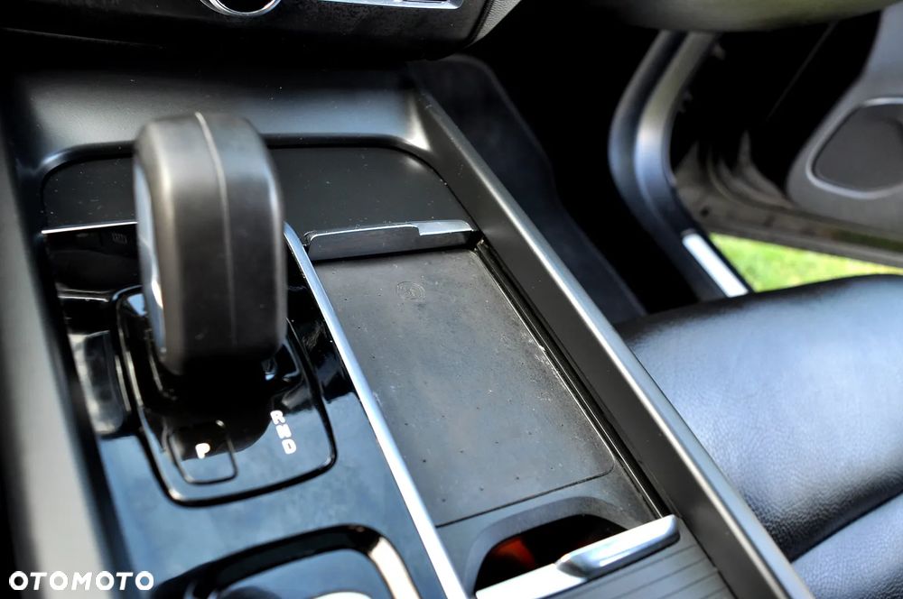 Volvo XC 60 T6 AWD Recharge Geartronic Inscription - 32