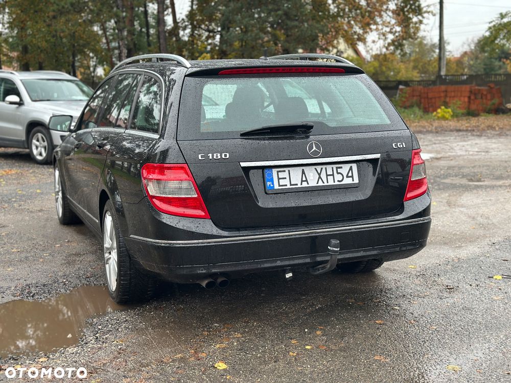 Mercedes-Benz Klasa C 180 T BlueEFFICIENCY 7G-TRONIC Avantgarde - 9