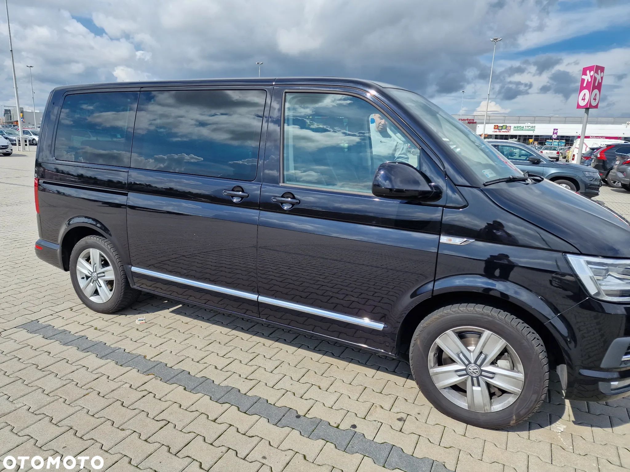 Volkswagen Multivan 2.0 BiTDI L1 Highline DSG - 1