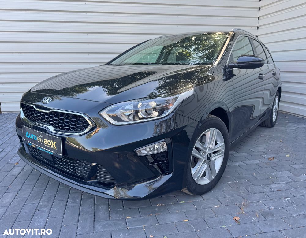 Kia Ceed 1.6 CRDi DCT Spirit - 1