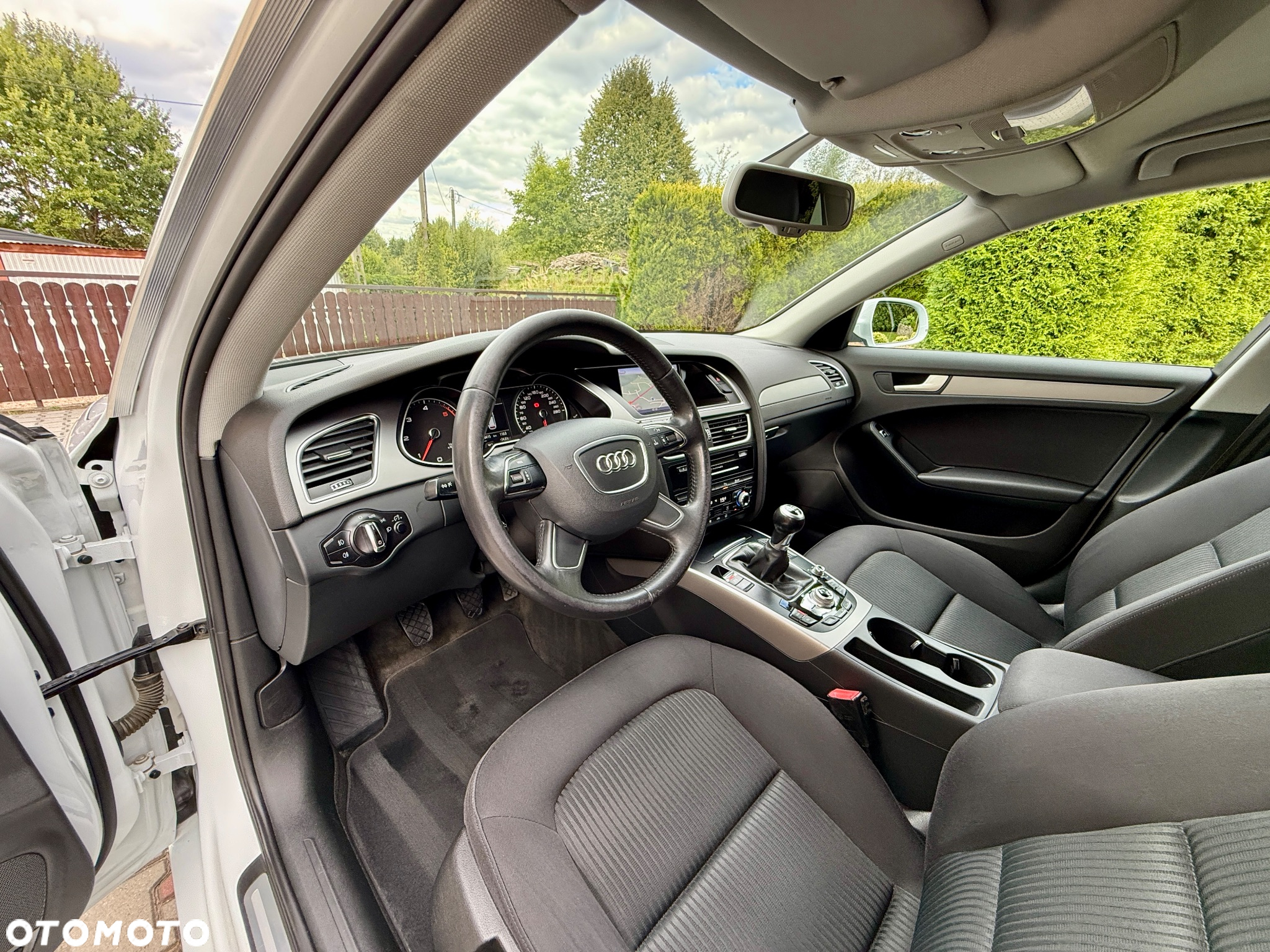 Audi A4 Avant 2.0 TDI - 15