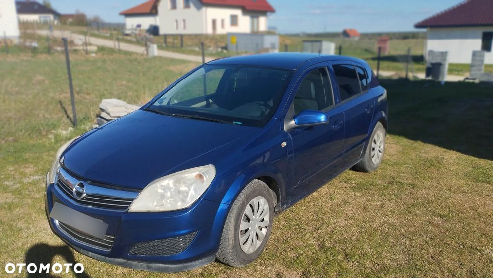 Opel Astra 1.6 Enjoy - 2