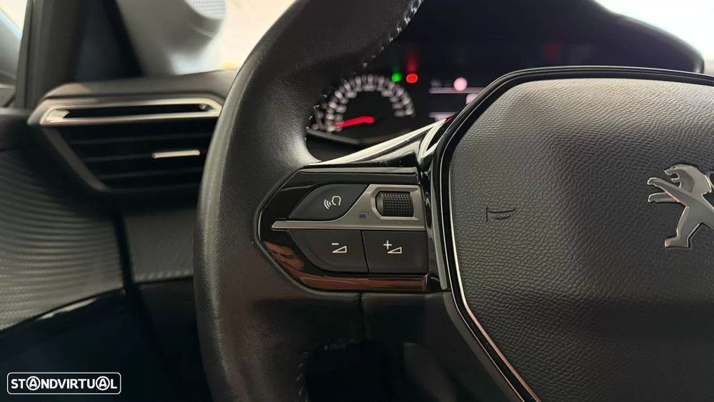 Peugeot 208 1.2 PureTech Active Pack - 16