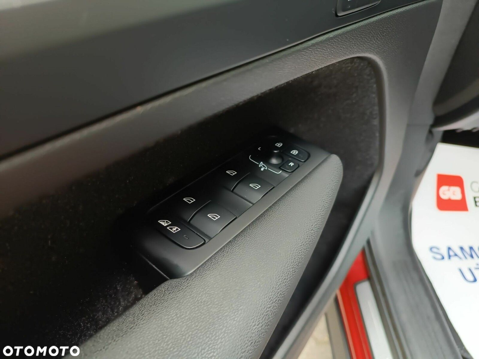 Volvo XC 40 - 30