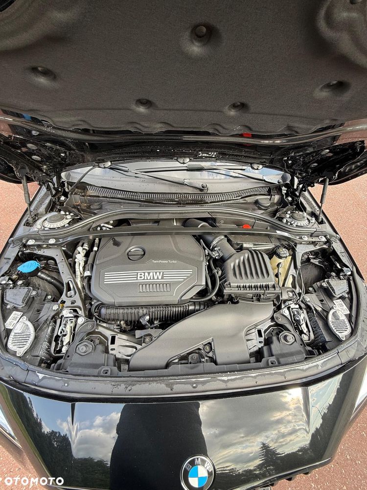 BMW Seria 2 220i Edition Colorvision - 13