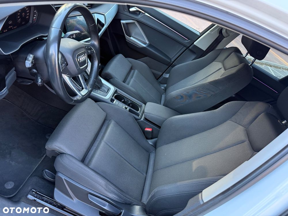 Audi Q3 2.0 TDI S tronic - 9