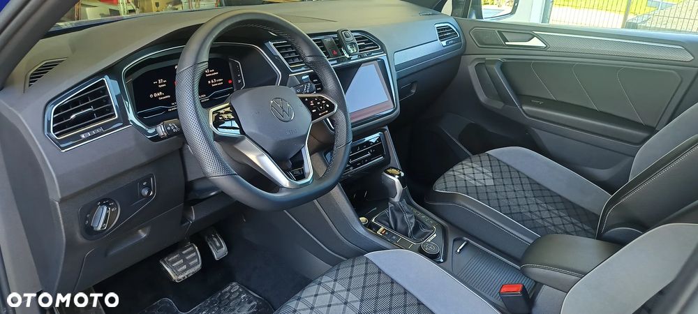 Volkswagen Tiguan 2.0 TDI SCR 4Mot R-Line DSG - 14