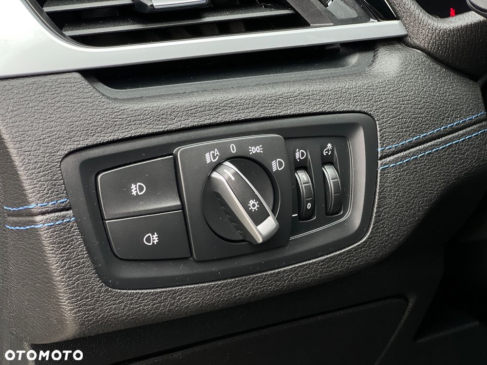BMW X1 sDrive18d M Sport - 33