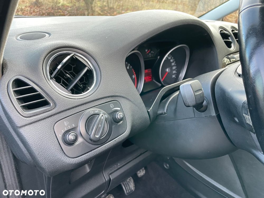 Ford Galaxy 2.0 TDCi DPF Ghia - 12