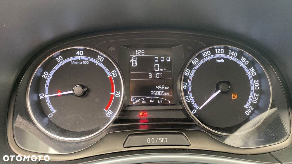 Skoda Fabia 1.0 TSI Ambition - 17