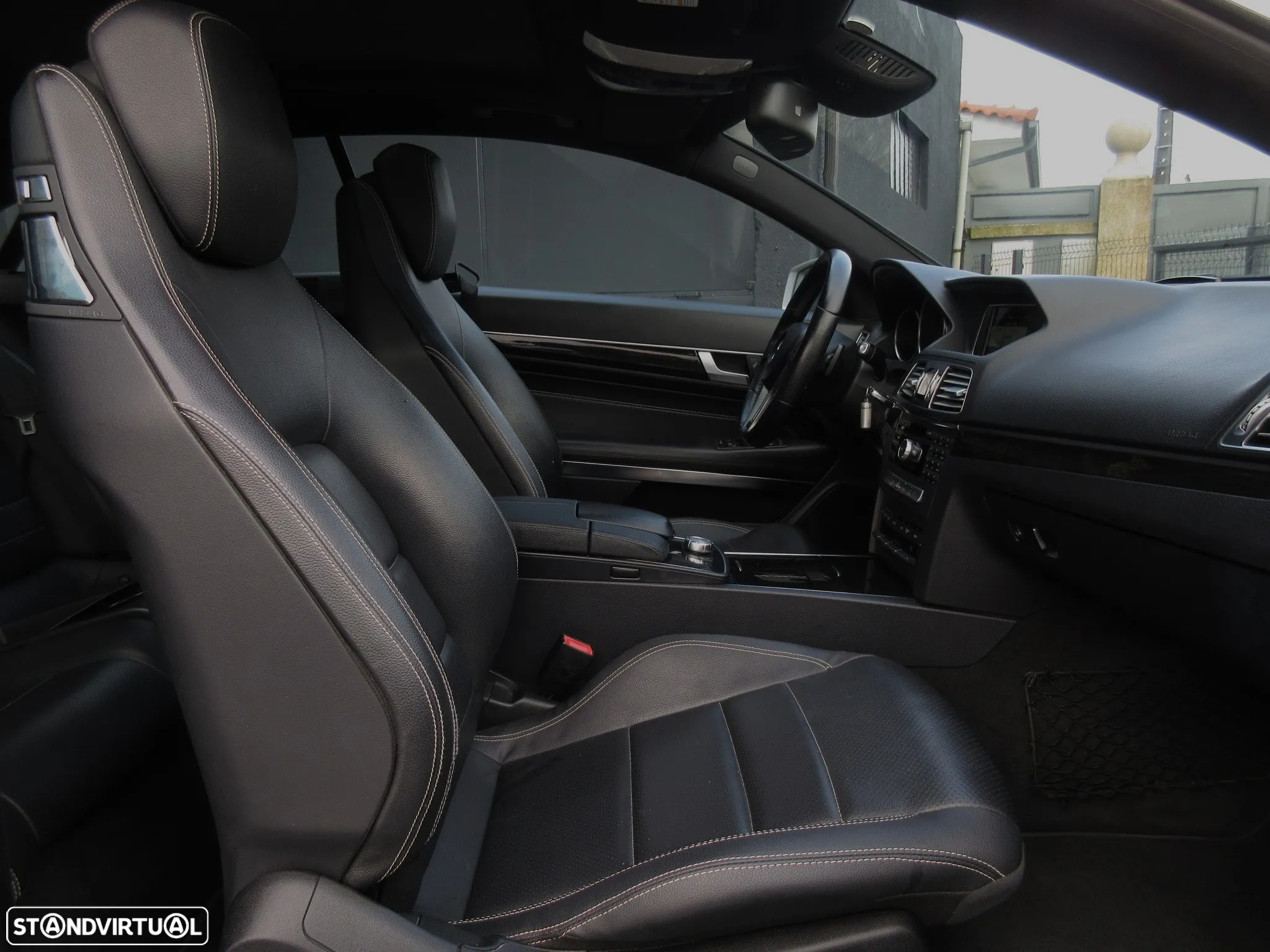 Mercedes-Benz E 250 CDi Avantgarde BlueEfficiency Auto. - 27