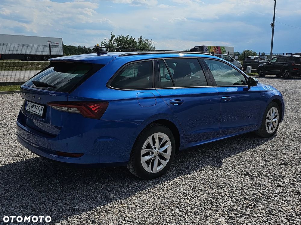 Skoda Octavia 1.5 TSI ACT Ambition - 5